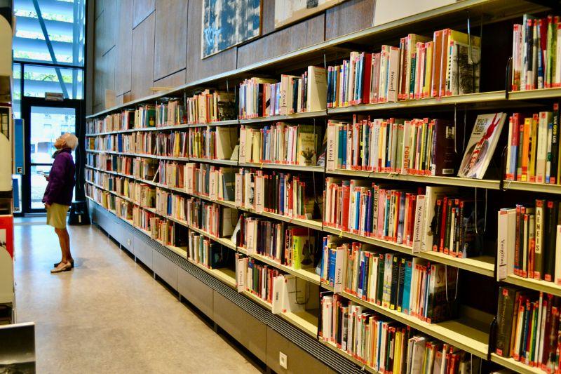 Poëziecollectie bibliotheek Sint Niklaas